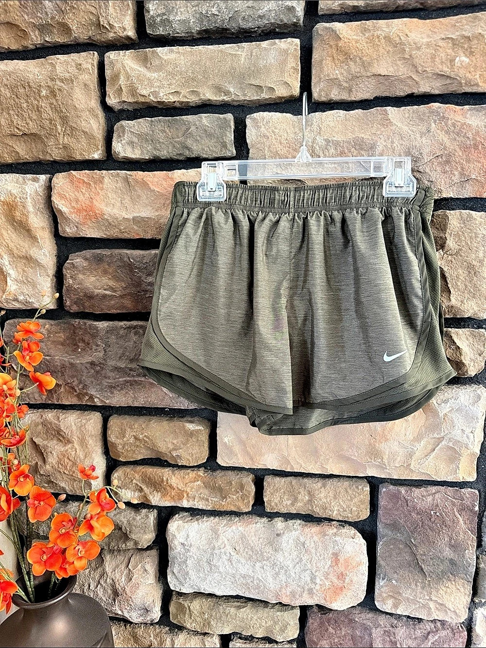 Nike Tempo Dri-FIT Running Shorts in Green
